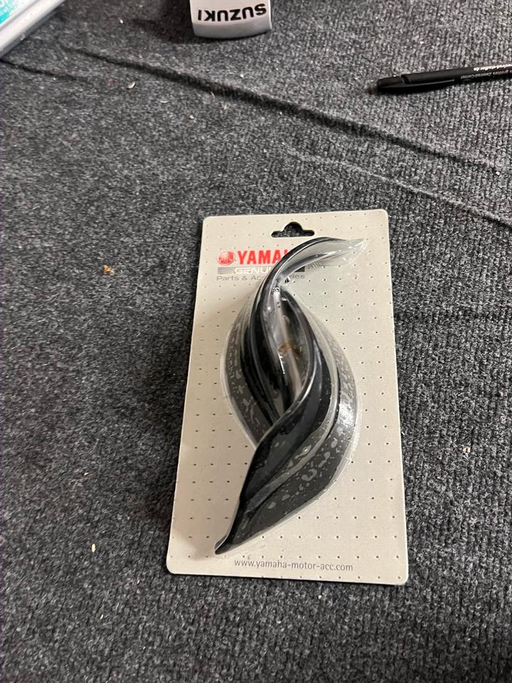 Yamaha 5VK-W0748-30 Spoiler XT660R/X E0188