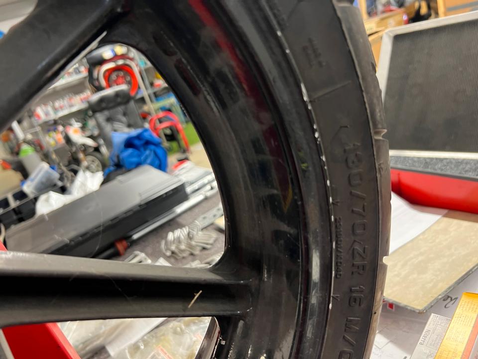 Honda cbr 900 felge vorne 16 Zoll 90€80