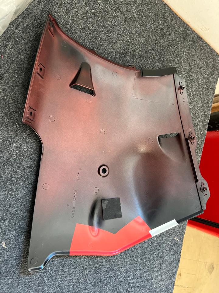 Suzuki gsxr 1100 Verkleidung neu Orginal 94471-06B0