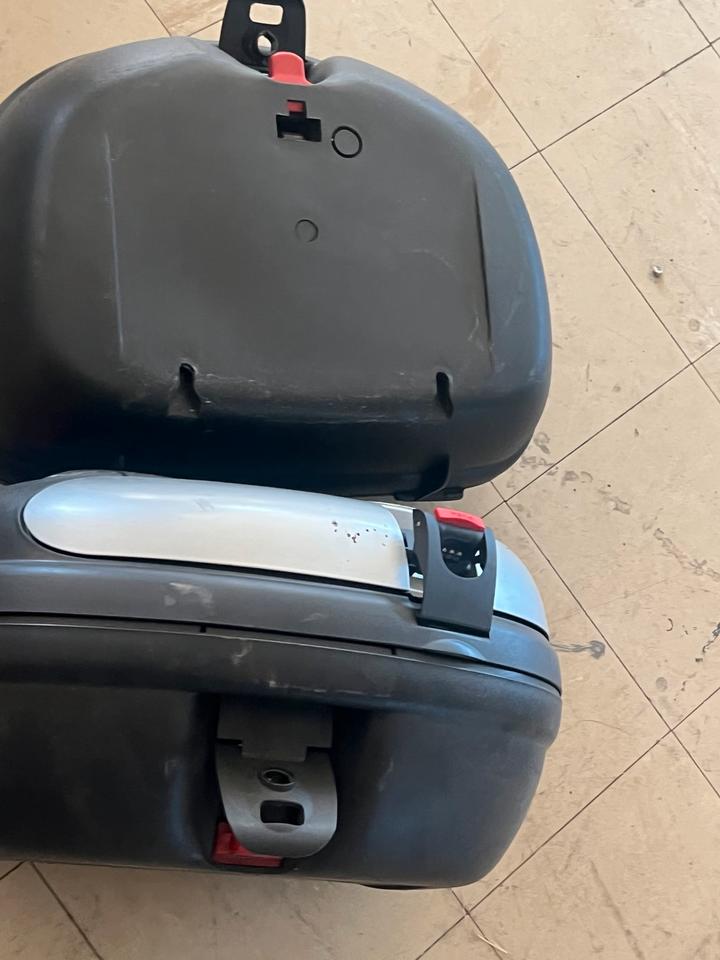 Givi Koffer Motorradkoffer groß keyless 100€ zusammen