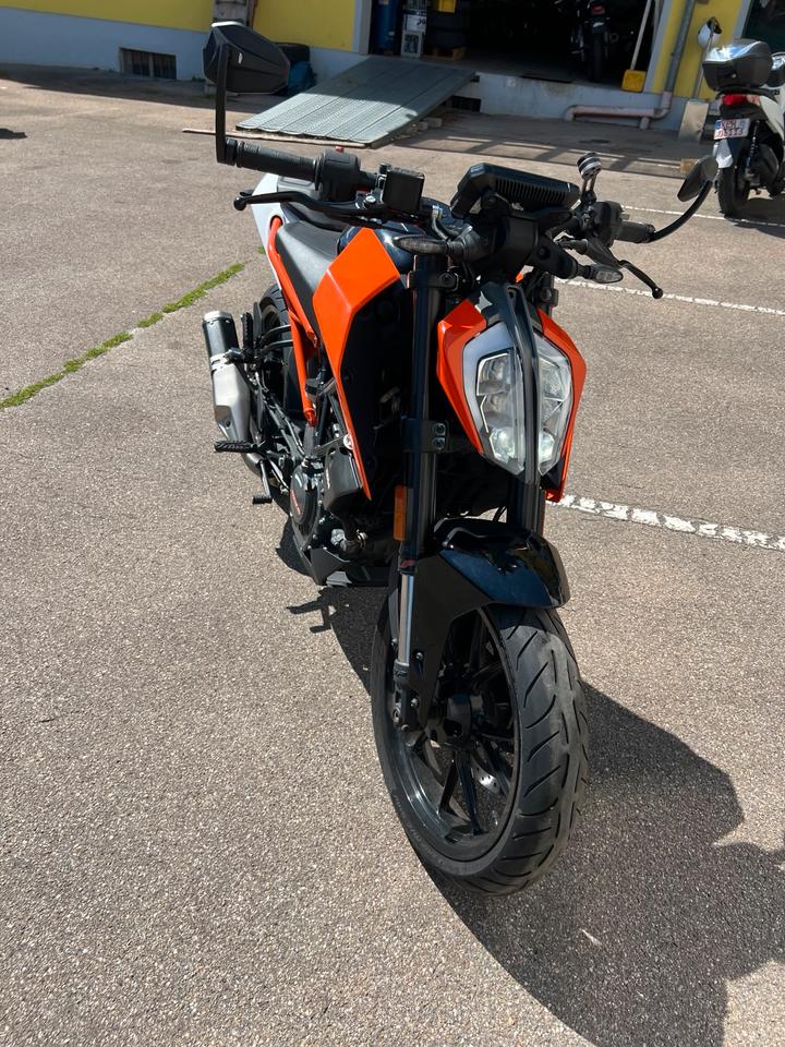 Ktm Duke 125