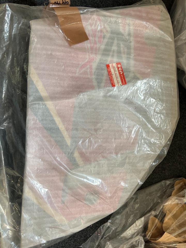 Suzuki gsxr 1100 Verkleidung neu 94440-41C80-33J 450€