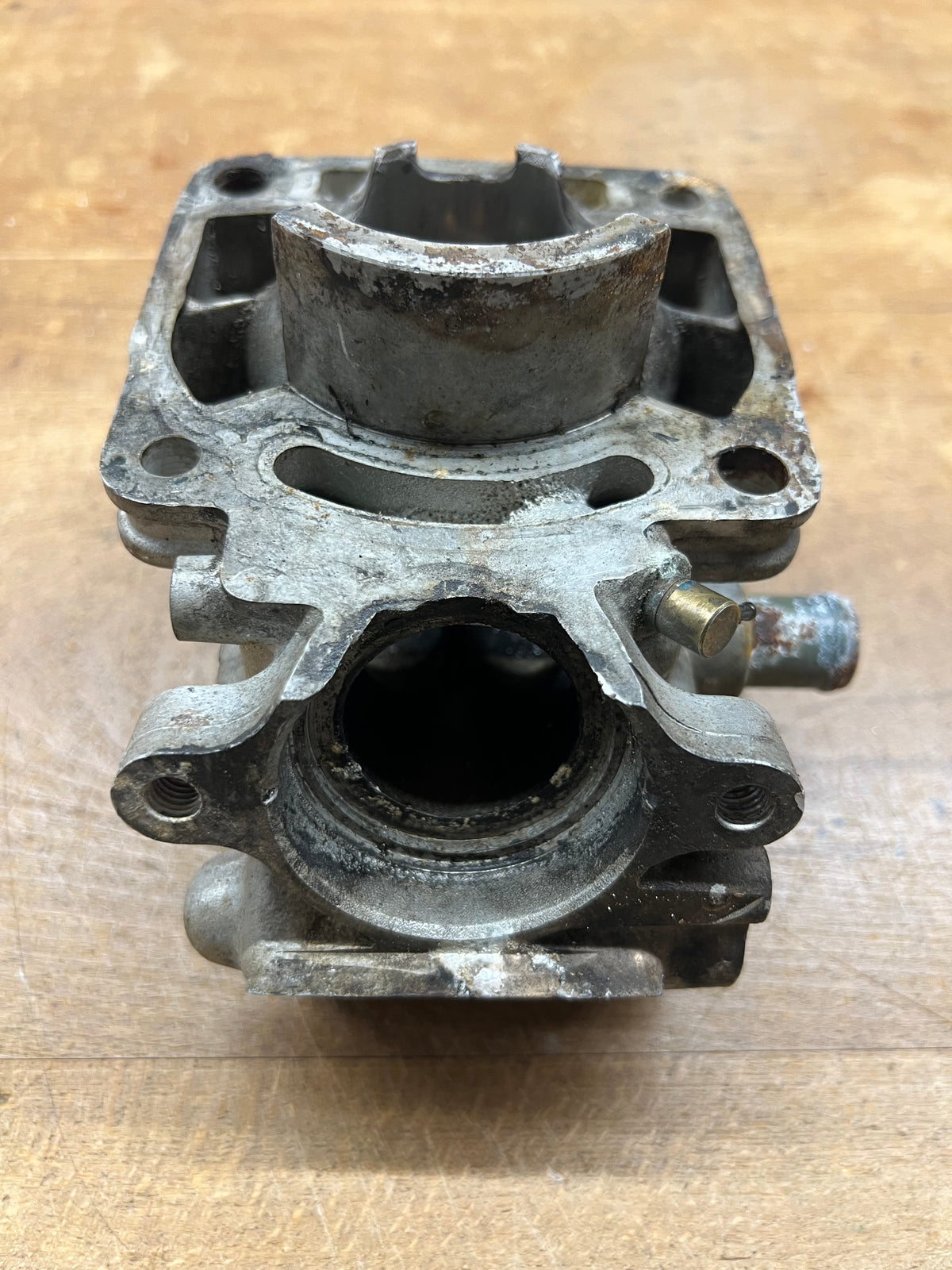 Suzuki RGV 250 Zylinder gebraucht