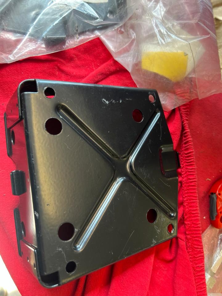 Vespa PX 125 200 T5 Batteriehalter neu Orginal 230750 25€