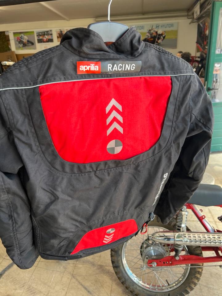 Aprilia Airbag Weste Jacke gr M neu 240€