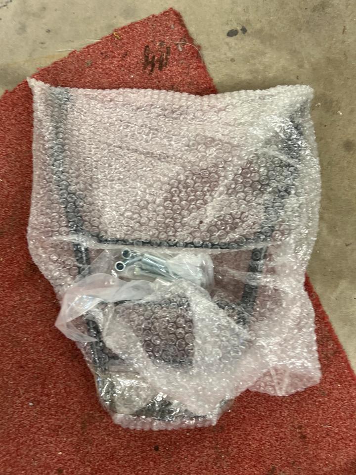 Suzuki AP 50 Gepäck Träger topcase Träger 97S0-09EF0-060 neu