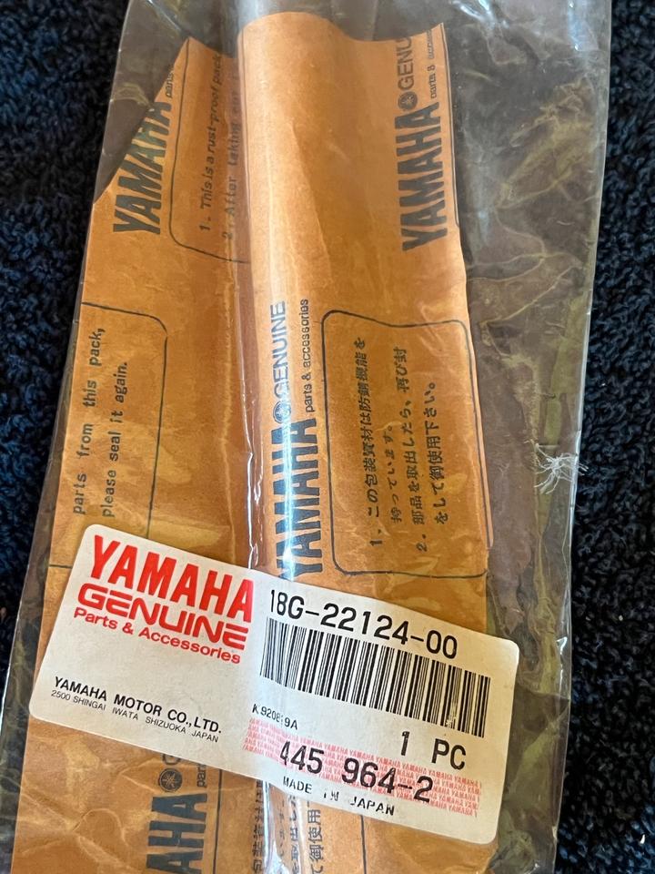 Yamaha DT 125 Schwinge Buchse neu 18G-22124-00 neu 20€