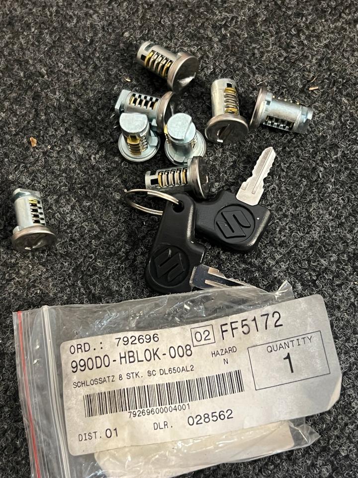 Suzuki V Strom 650 schlossatz Koffer neu 990D0-HBLOK-008