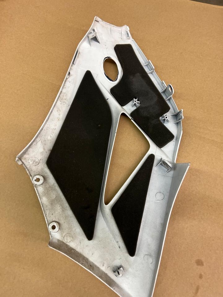 Honda CBR 600 RR Verkleidung rechts 30€