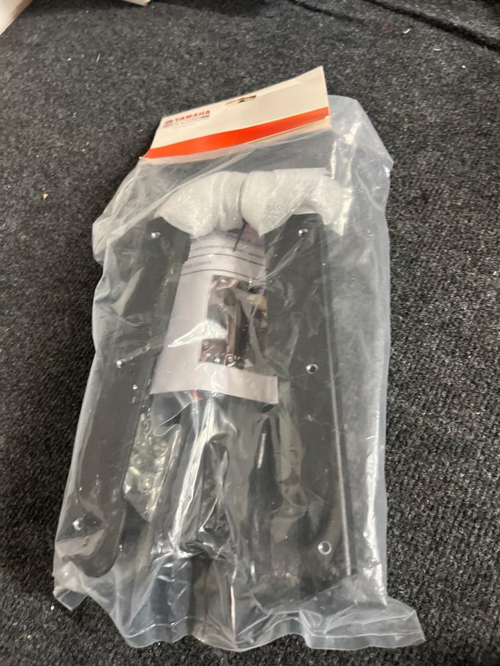 Yamaha xsr 900 Kühlerverkleidung neu B90 - FSCRC - 00