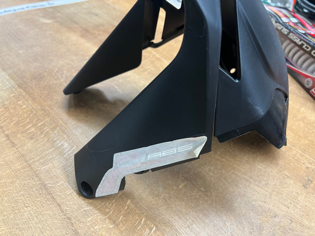 MV AGUSTA F4 1000 Front fender 2010 2015 B3766