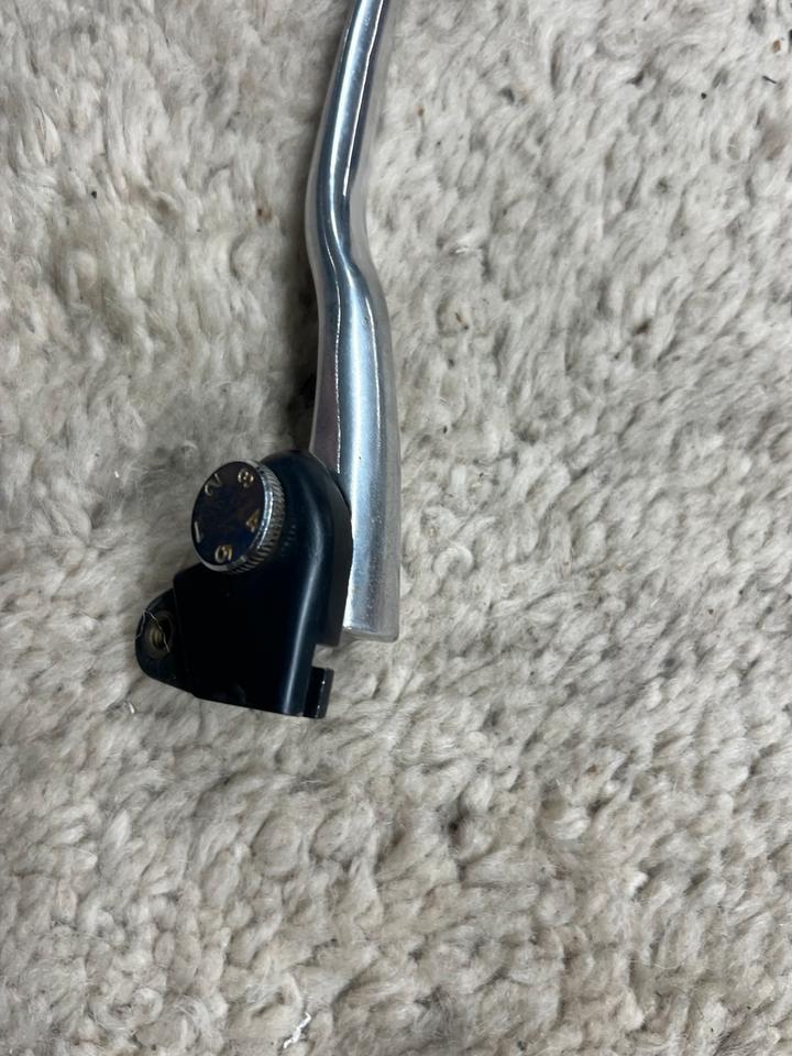 Kawasaki z 1000 2004 - Kupplungshebel 15€