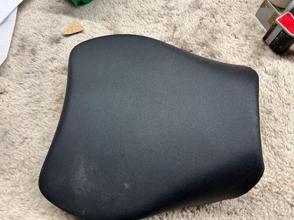 Suzuki TL 1000 R Sitz sitzkissen S02FA 60€