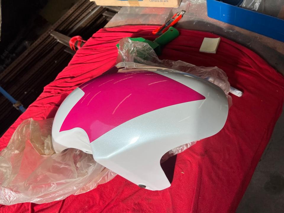 Yamaha yzf 750 R SP kotflügl 99999-02367