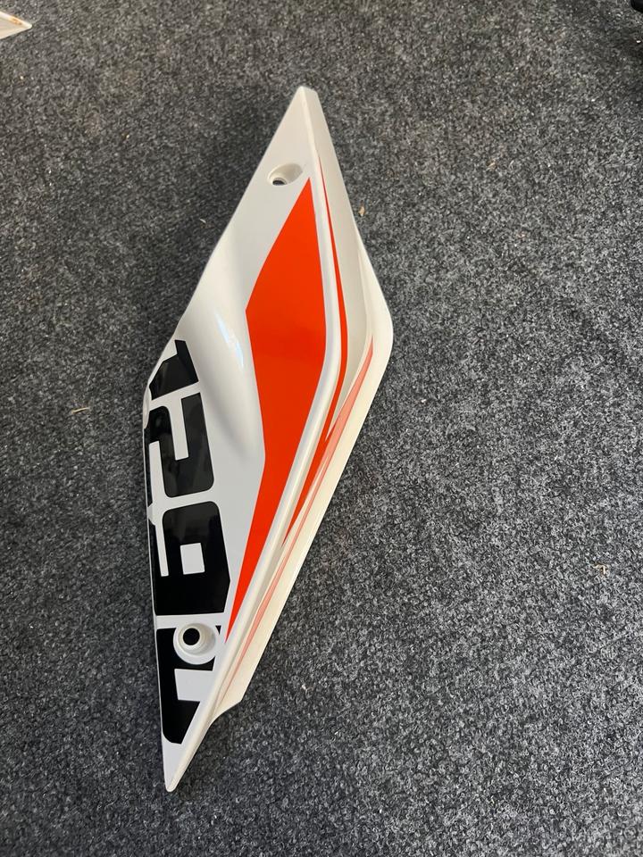 Krm 1290 superduke Verkleidung 61308041000LH top