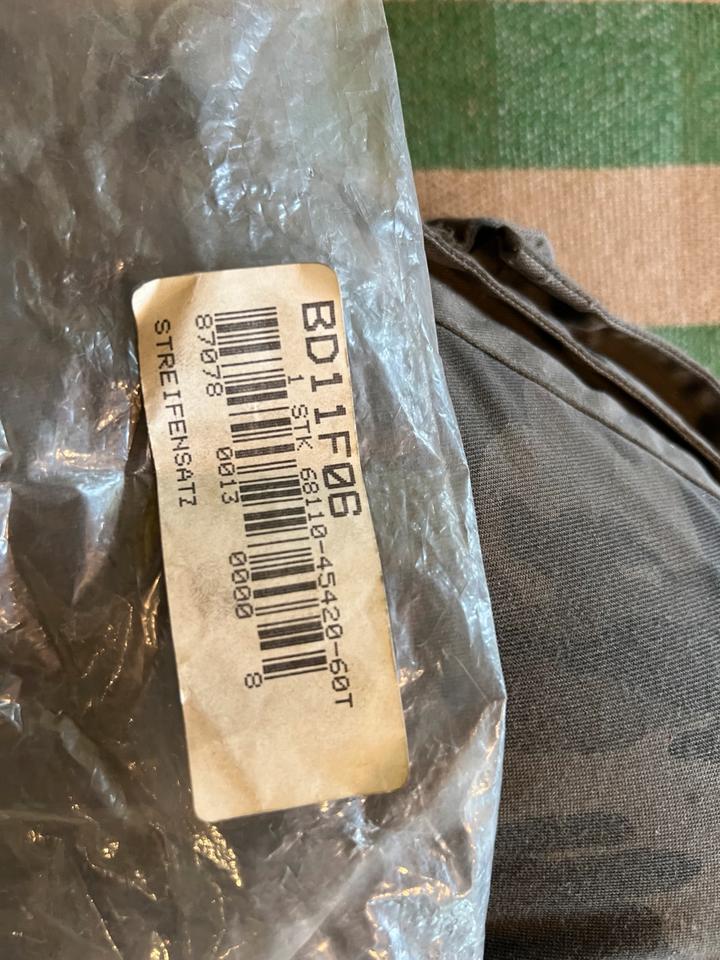 Suzuki gsx 750 Aufkleber Dekor 68110-45420-60T