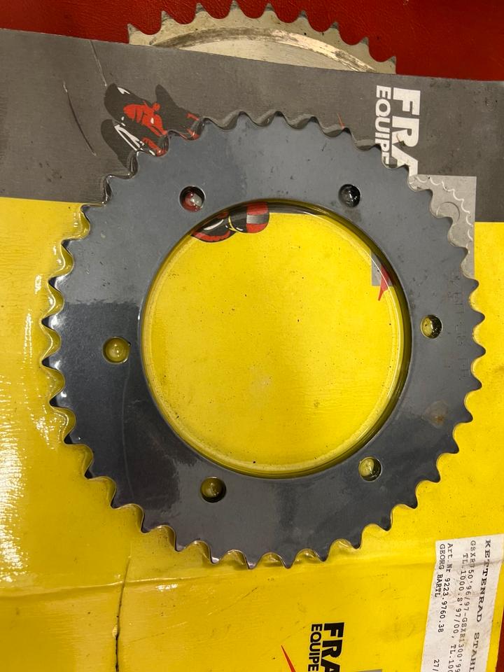 Suzuki TL 1000 R GSXR 1300 750 ketternrad 38z 520 neu 20€