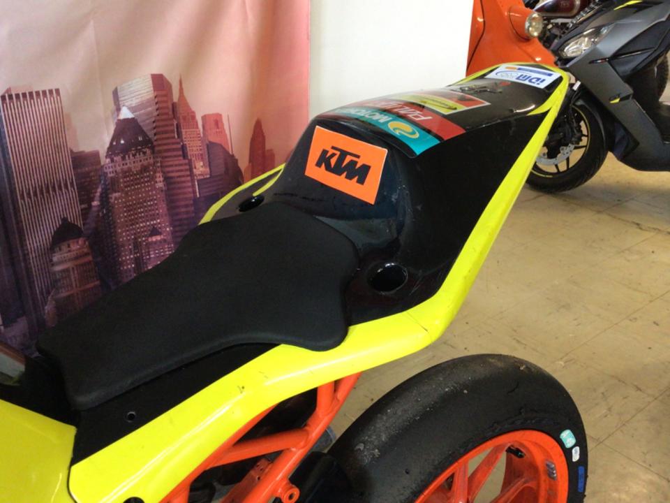 KTM rc 390 idm ssp 300 wm Rennmotorrad Moto mondiale ssp 300 ktm