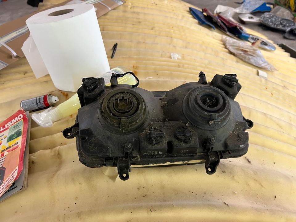 Suzuki GSXR 750 W Scheinwerfer