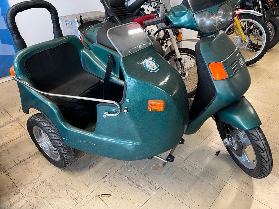 Malaguti Roller Gespann 1600€