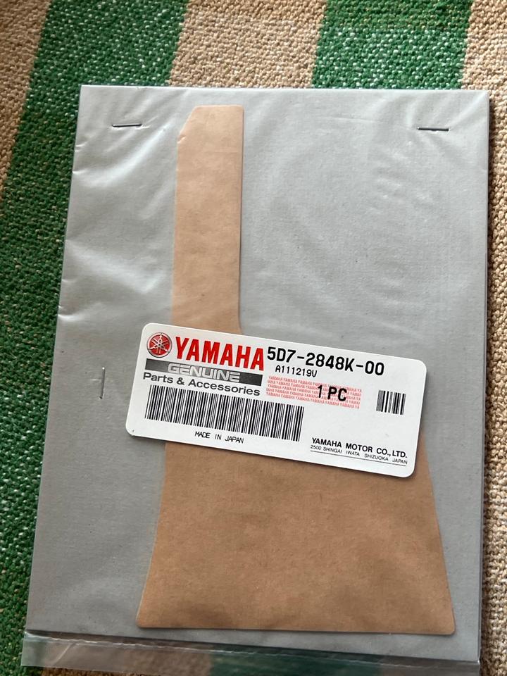 Yamaha YZF 125 R Sticker Seat Emblem Genuine 5D7-2848K-00