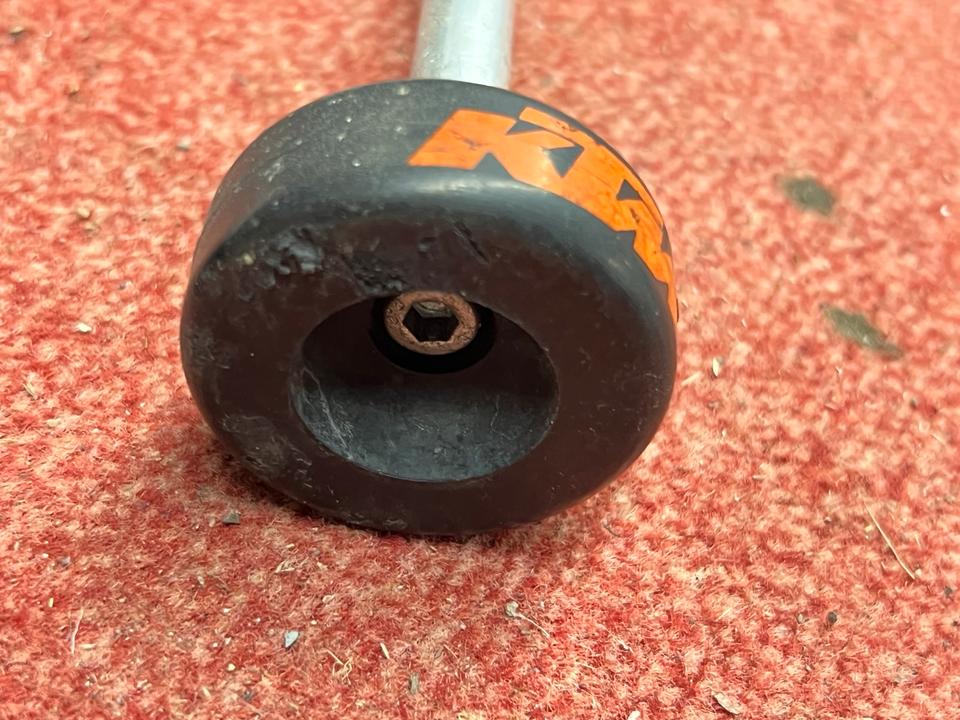 Ktm Duke 690 Sturzpads Achspodektor 28€
