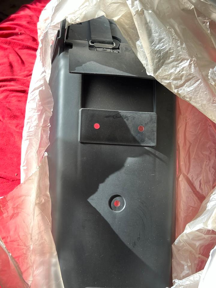 Yamaha FJ 1200 kotflügel hinten neu 34Y-W2161-01