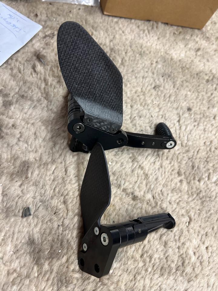 Mv Agusta F4 rc Fußrasten Anlage. F4 neu 180€