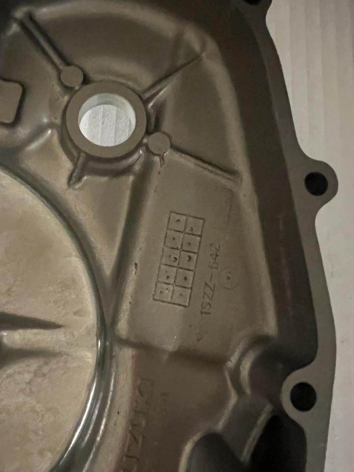 Suzuki DR 600 S 1985-1989 Kupplungsdeckel neu 90€