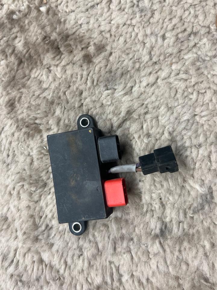 Ktm rc 125 relais cdi 20€