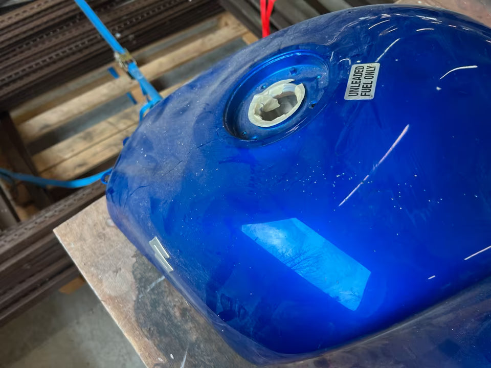 Réservoir Suzuki GSXR 1300 – d'occasion