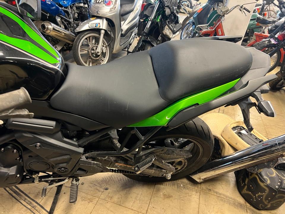 Kawasaki versys 650 2024 Unfall 3000€