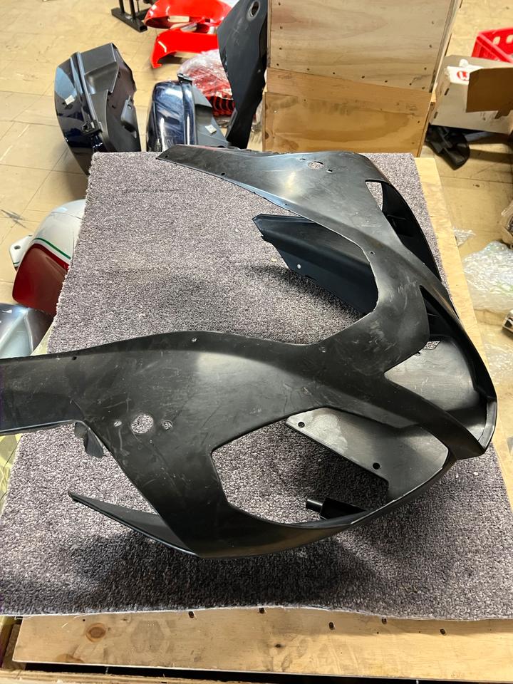Aprilia Rsv 1000 r dis.106404 Oberteil Verkleidung Kanzel neu 140