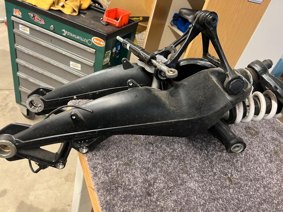 Bmw k 1200 S Gabel vorne komplett 200€