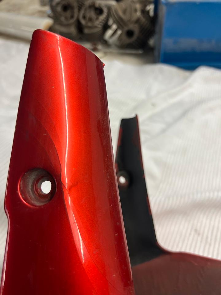 Aprilia Falco 1000 SL 1000 kotflügel vorne 50€