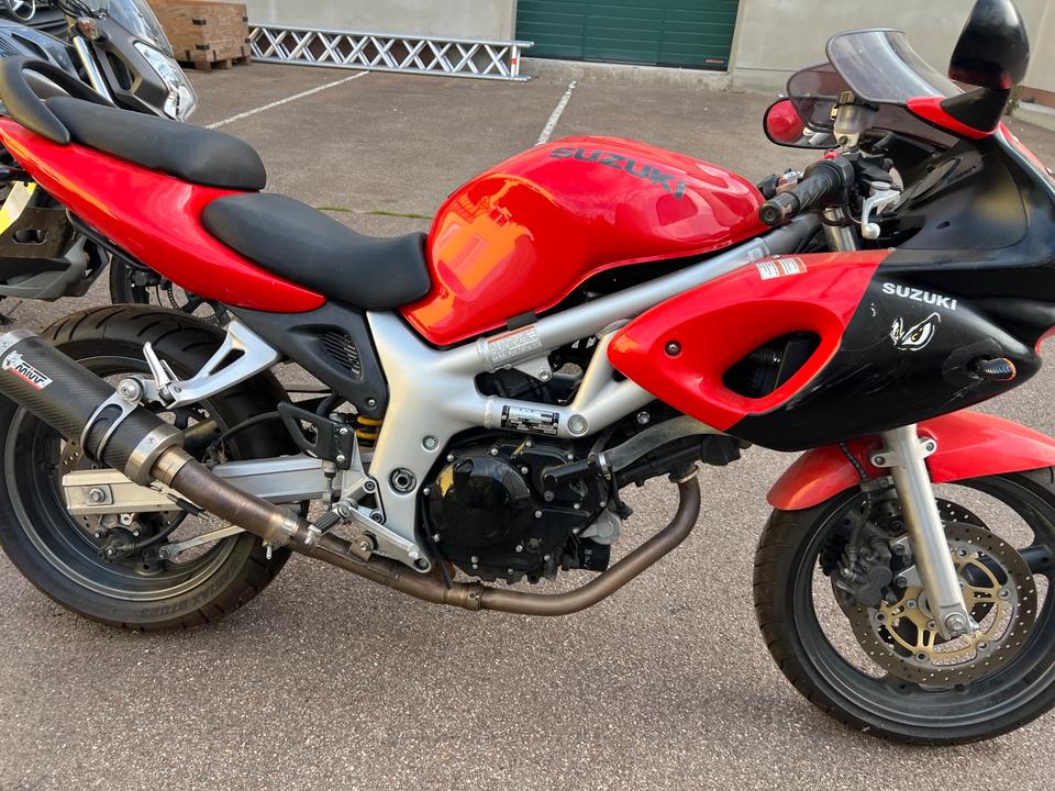 Suzuki SV 650 900€