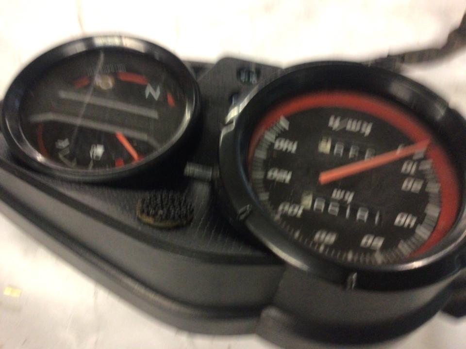 Tacho Honda cbf 125 86€