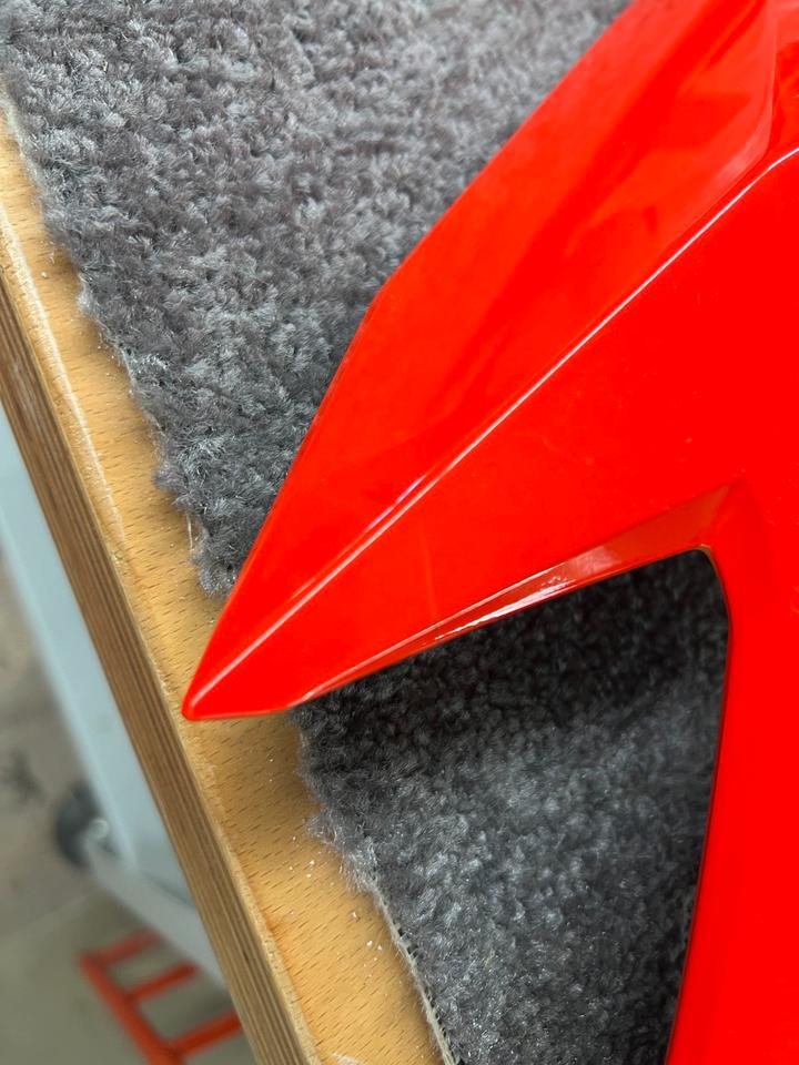 Aprilia SR GT 125 Verkleidung rechts 1B008059 neu 70€