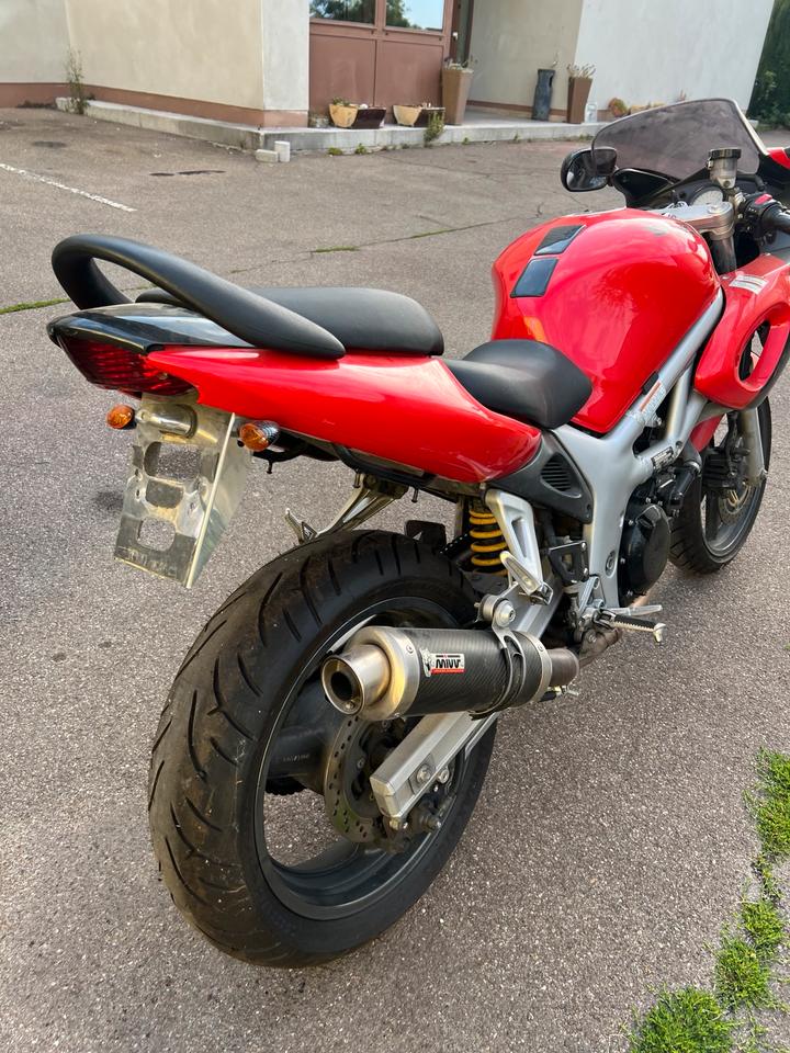 Suzuki SV 650 900€