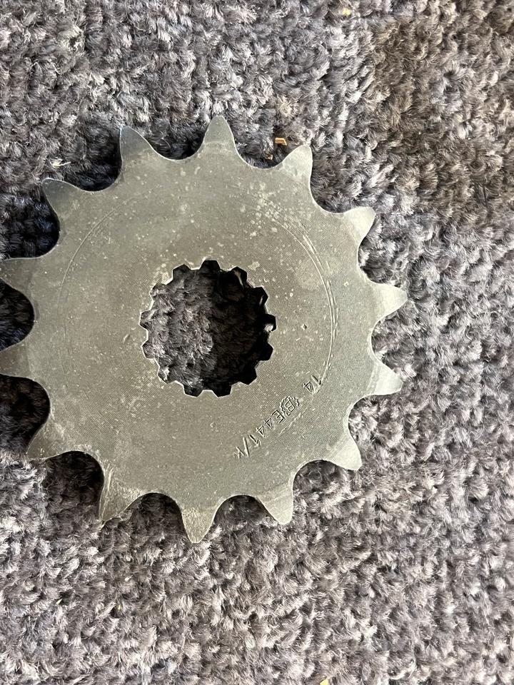 Bandit Suzuki 1200 ritzel 10€