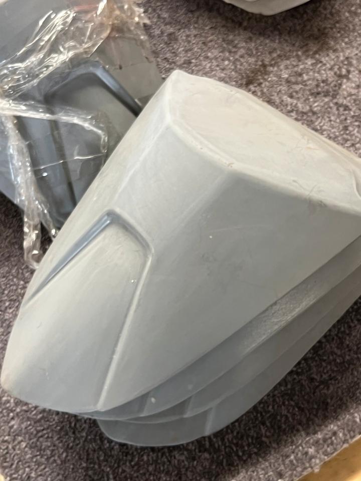 Aprilia RSV 1000 RR Factory Sozius Abdeckung neu dis.109732
