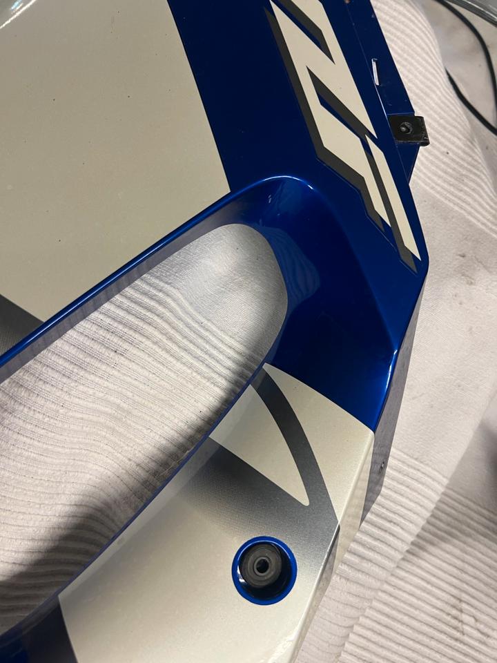 Verkleidung Seitenteil links Yamaha r6 rj03 170€