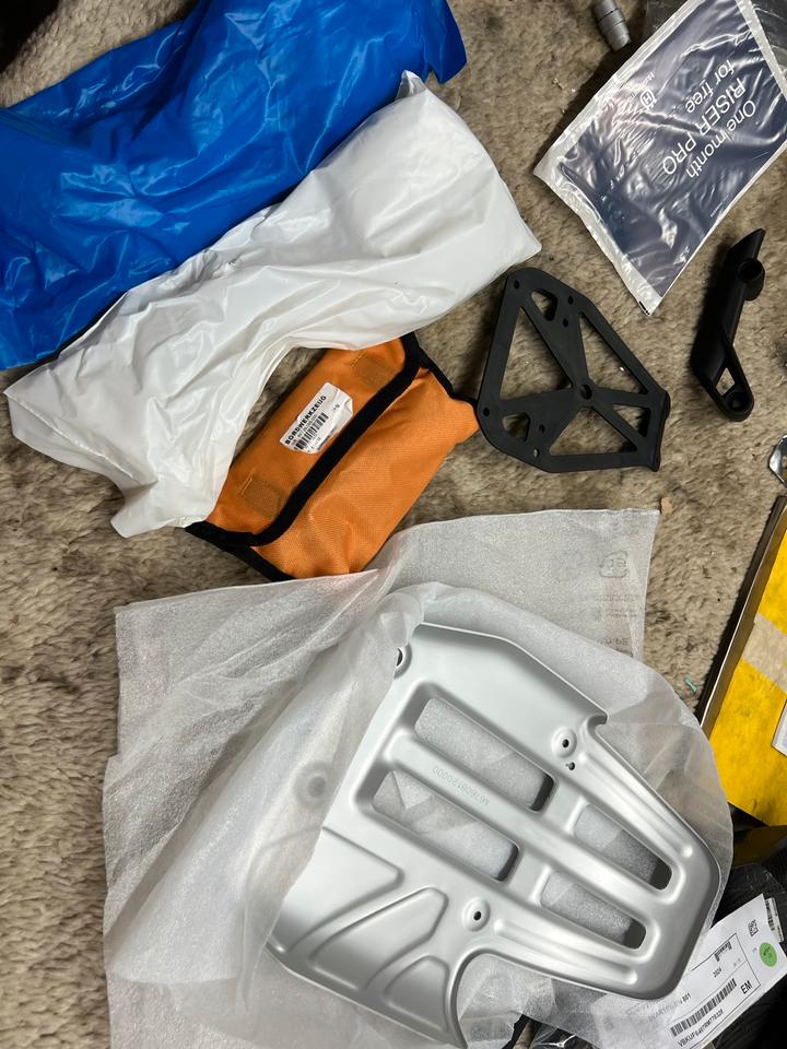 Husqvarna svartpilen Spiegel Werkzeug Motorschutz alles neu