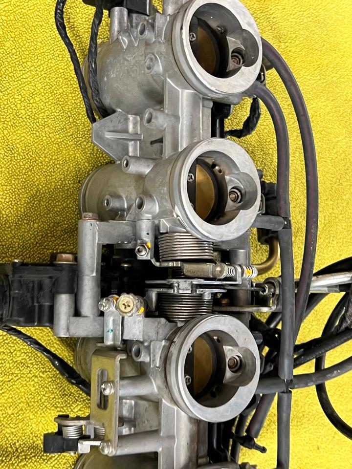 Kawasaki Z 1000 2004 2005 Einspritzanlage komplett 80€