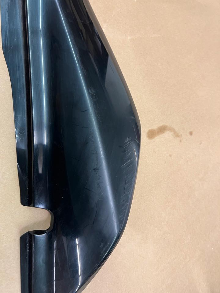 Honda xr 125 L Verkleidung hinten rechts 83500-KREA-9000