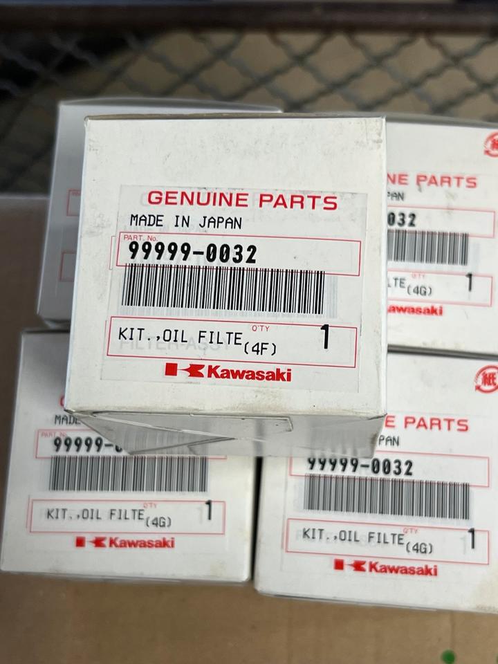 Kawasaki VN 1500 VN 1600 Ölfilter Kit 99999-0032 neu je 12€