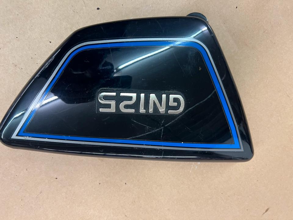 Seitendeckel Suzuki GN 125 links 30€