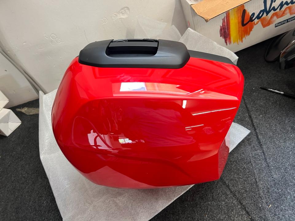 BMW S1000XR Koffer neu 7741983033 neu Orginal