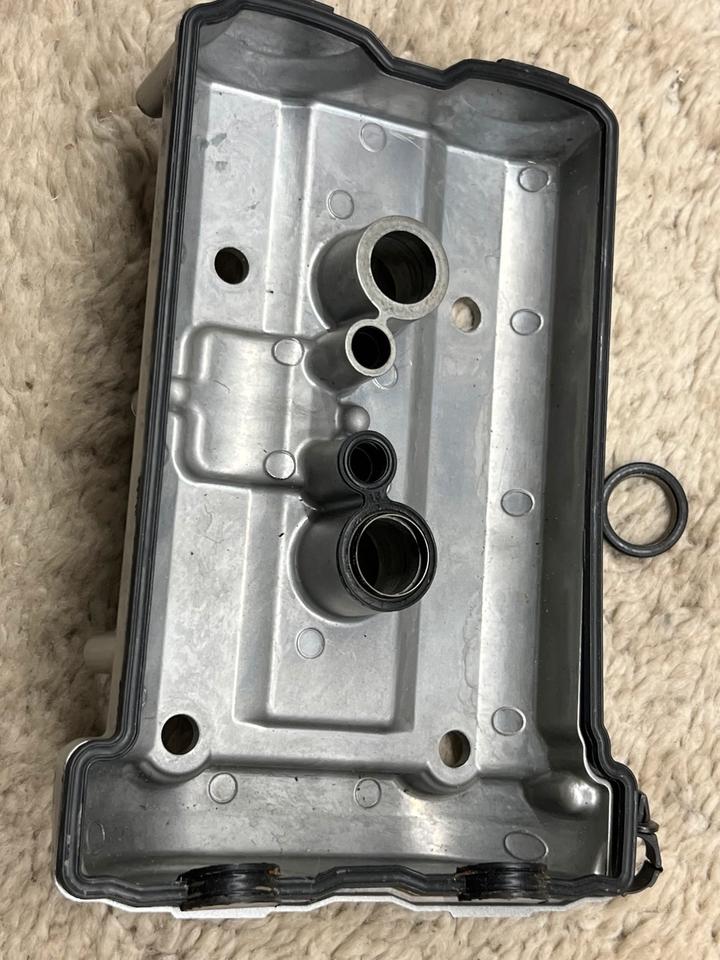 Kawasaki versys 650 ER6N Ventildeckel 20€