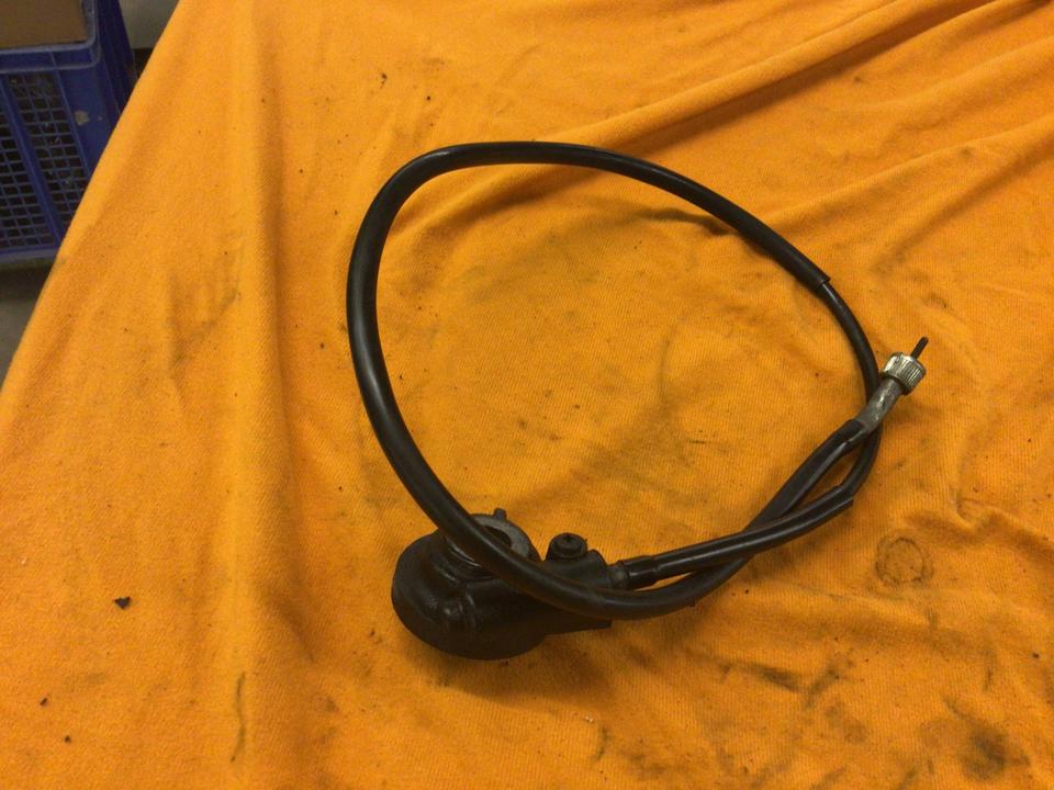 Tachowelle tachoschnecke Antrieb Suzuki gs 500 e gm51 b 20€